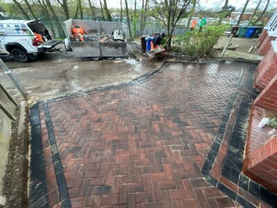 Herringbone Block Paving Brindle (5)