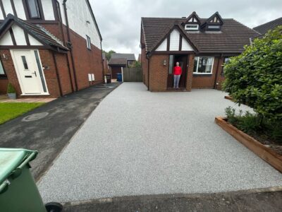 Qualified Manchester Resin Driveways experts